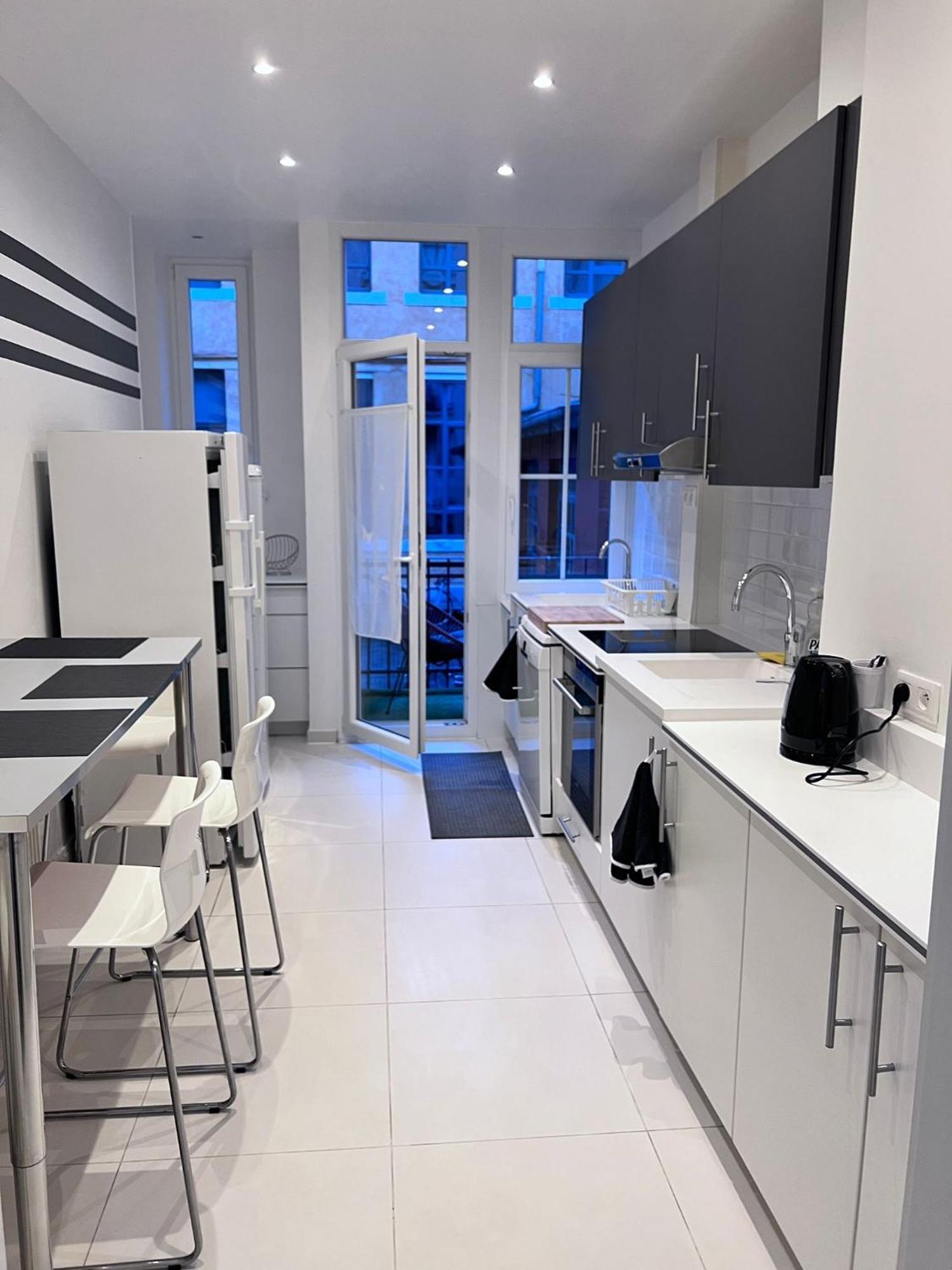 Le Rapp 6, Appartement De Standing 3 Chambres, 7 Personnes &1 Bebe, Cosy Et Familial Ultra Equipe Emplacement Ideal Proche Gare Centre Ville Marches De Noel Quartier Tribunal Contades Strasbourg Ngoại thất bức ảnh